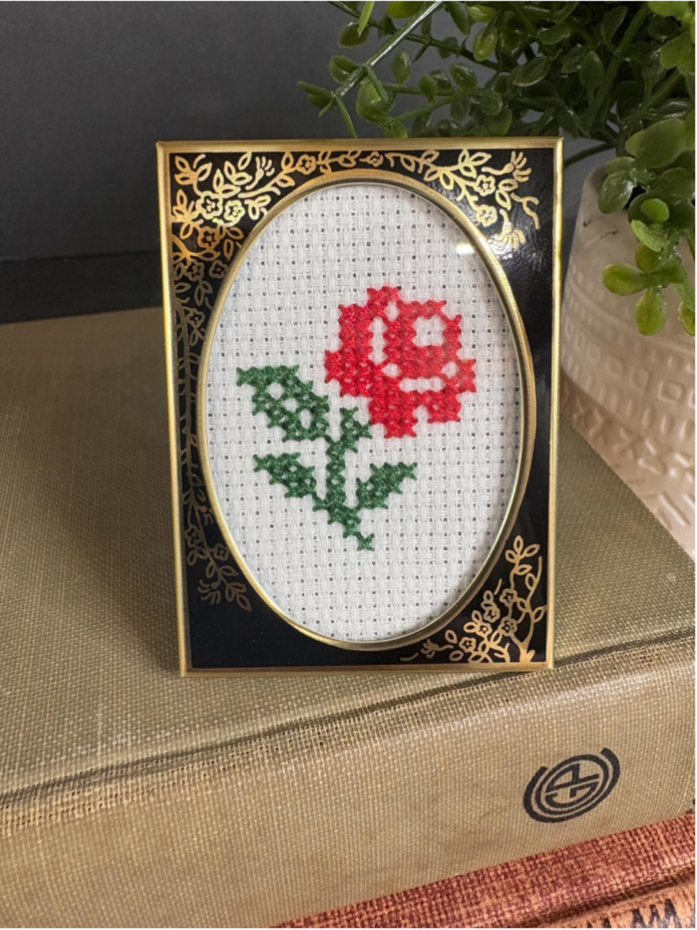 Tiny Mini Framed Cross Stitched Red Rose Trinket Shelf Vintage Style Decor - Picture 2 of 5